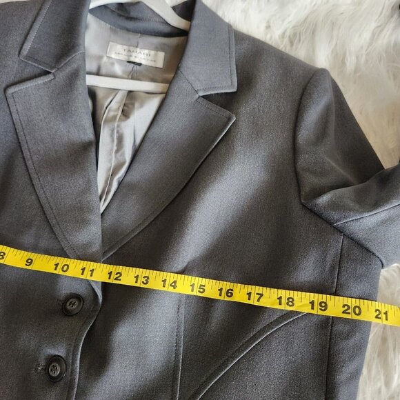 Tahari Blazer Women Size 16 Large Gray Stretch Knit 3 Buttons Modern Cut - Picture 6 of 13